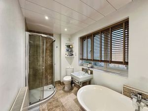 Photo 1- click for photo gallery